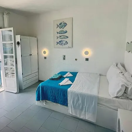 Beachfront Blue Sea דירה *