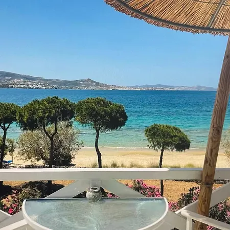 Beachfront Blue Sea דירה