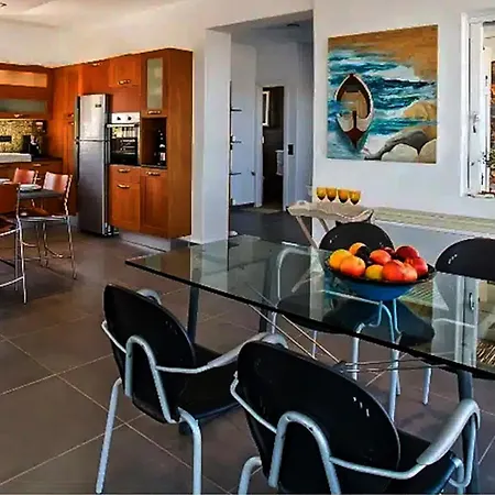 Beachfront Blue Sea Páros