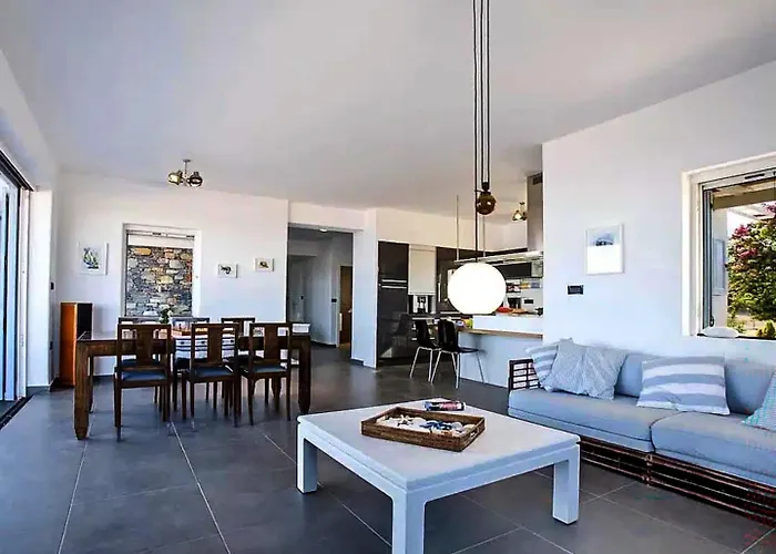 Beachfront Blue Sea Apartamento