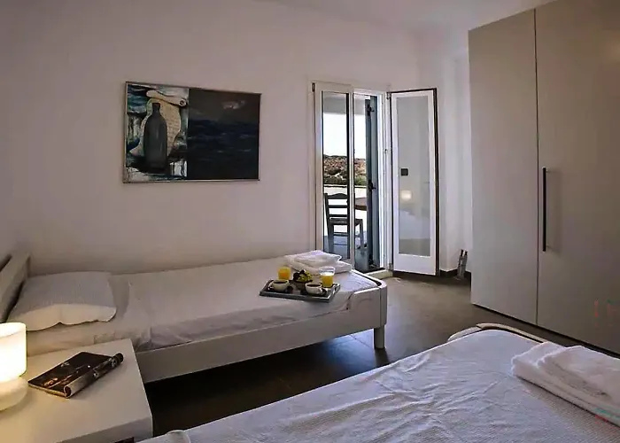 Beachfront Blue Sea Páros